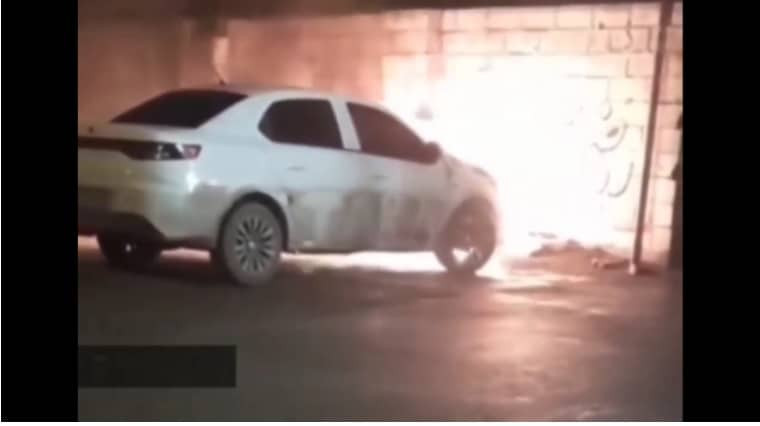 خودرو تارا ایران خودرو دچار آتش سوزی شد