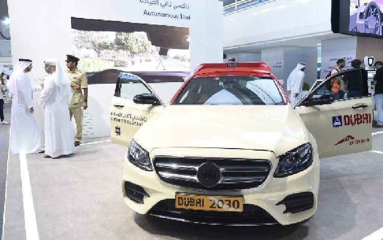 سرویس تاکسی روباتیک جنرال موتورز به زودی در دوبی برقرار می‌شود
