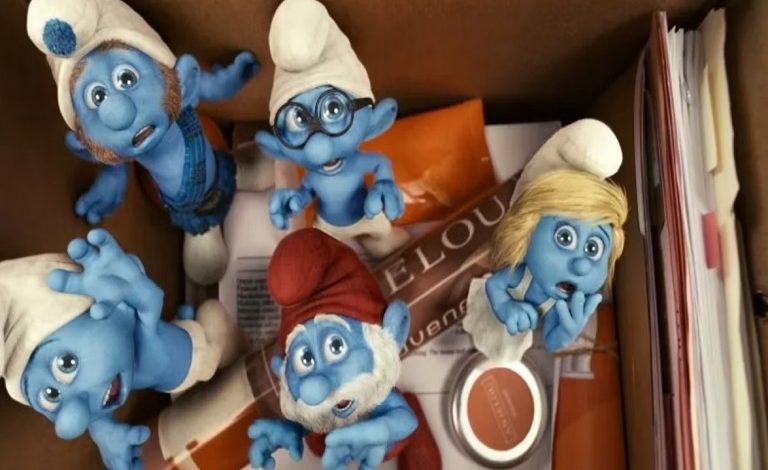فیلم موزیکال The Smurfs تا سال 2025 به تعویق افتاد