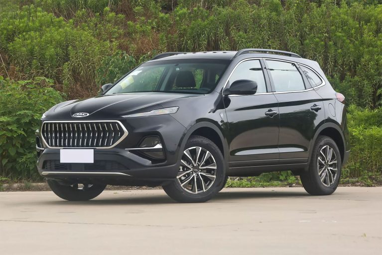 راهنمای خرید گران ترین خودروهای چینی بازار ایران؛ چری تیگو ۸ و فیدلیتی و دیگنیتی و لاماری