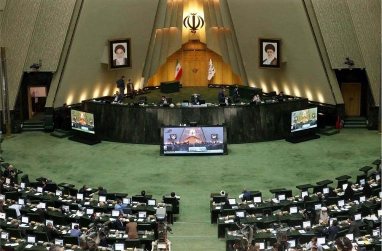 مجلس برای توسعه اینترنت طرح داد: تاسیس صندوق توسعه شبکه فیبر نوری