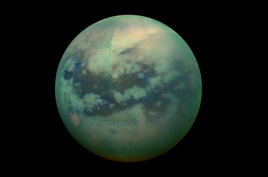 تلسکوپ جیمز وب ناسا تصاویر خارق‌العاده‌ای از تیتان، بزرگترین قمر زحل ثبت کرد