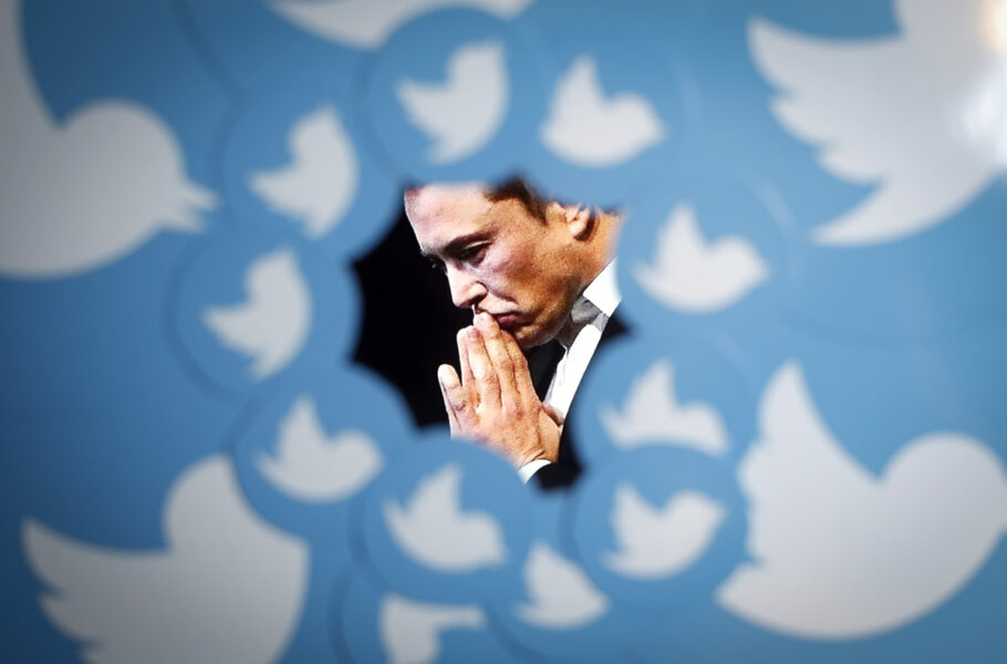 نظرسنجی جدید ایلان ماسک: مدیرعامل توییتر باقی بمانم یا کنار بروم؟