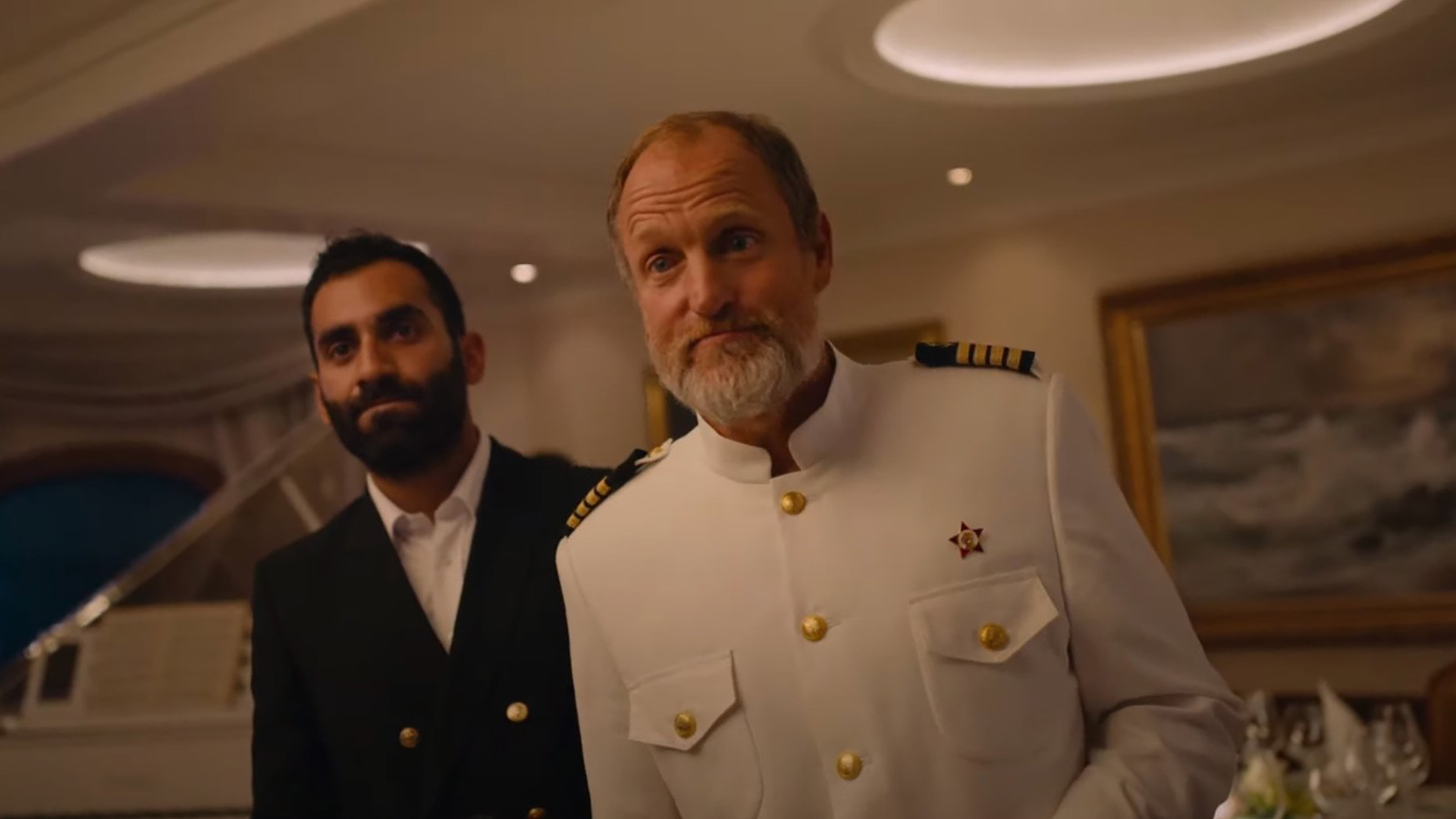 نقد فیلم مثلث غم (Triangle of Sadness) | برنده نخل طلای کن ۲۰۲۲