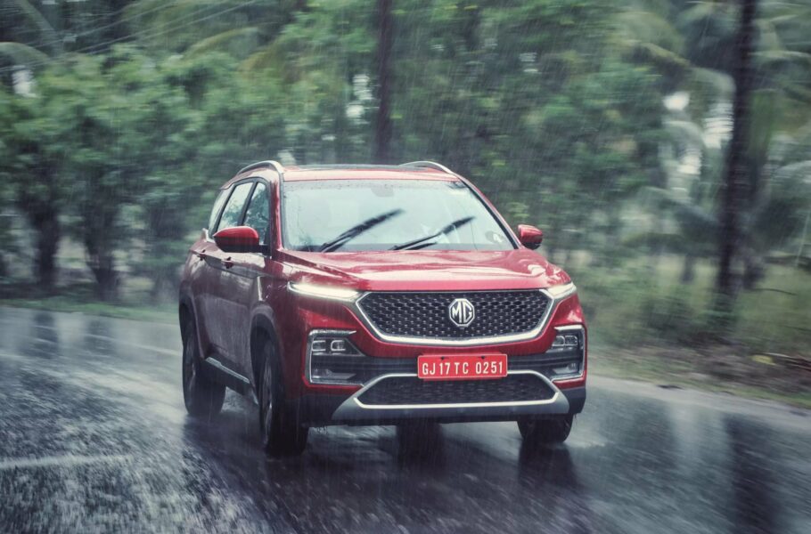 نماینده مجلس: محدودیت‌ها منجر به واردات خودروهای چینی و هندی می‌شود