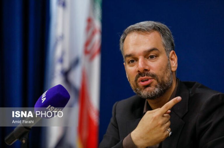 نماینده مخالف طرح صیانت: اینستاگرام در حوادث اخیر با دشمن همکاری کرد