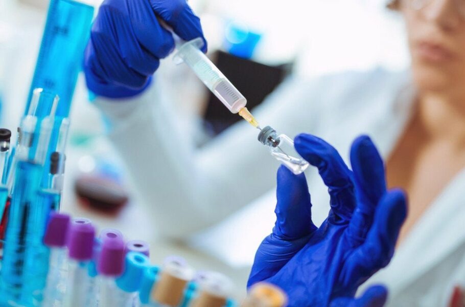 واکسن سرطان mRNA مدرنا یک آزمایش انسانی مهم را با موفقیت پشت سر گذاشت