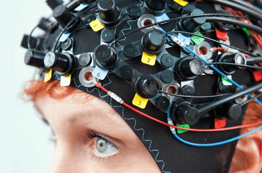 چرا میلیاردرهای دنیای فناوری در حال سرمایه‌گذاری روی سیستم‌های رابط مغز و کامپیوتر هستند؟