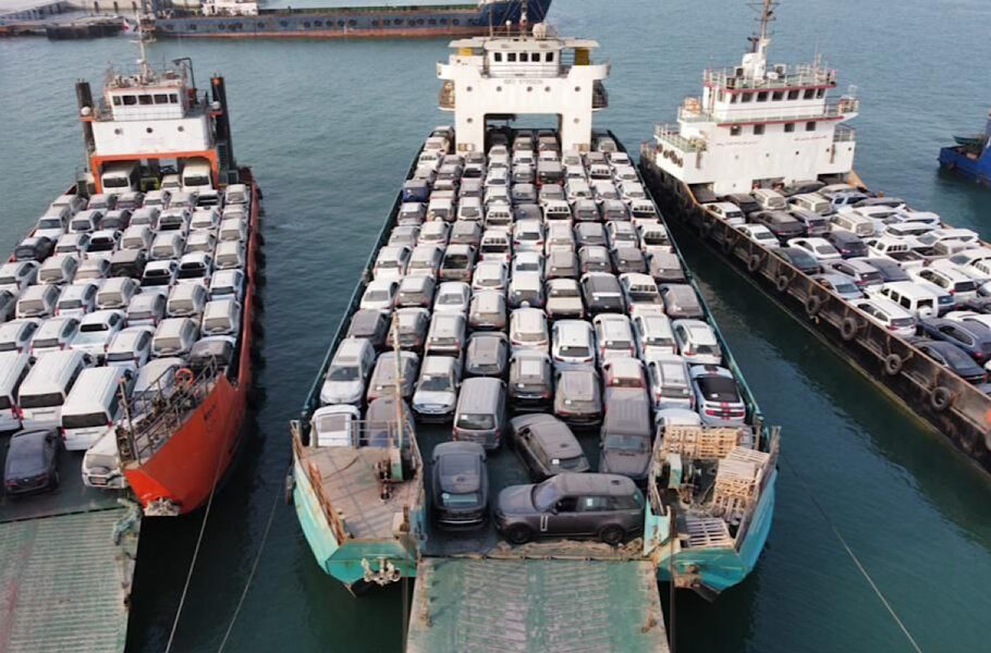 120 دستگاه هیوندای النترا به گمرک ایران رسید؛ شرکت واردکننده مشخص نیست!