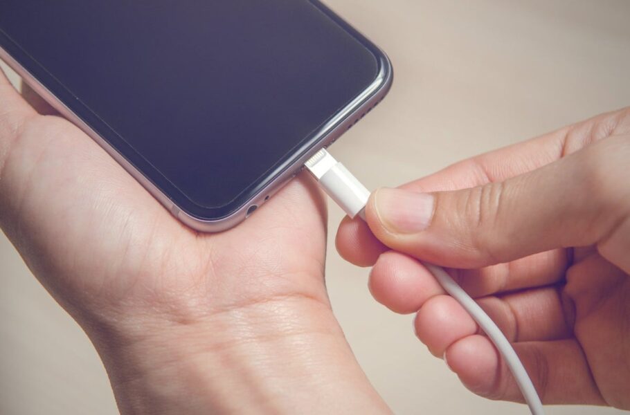 استفاده از پورت USB-C در گوشی‌ها، تبلت‌ها و لپ‌تاپ‌ها از سال 2025 در هند الزامی می‌شود