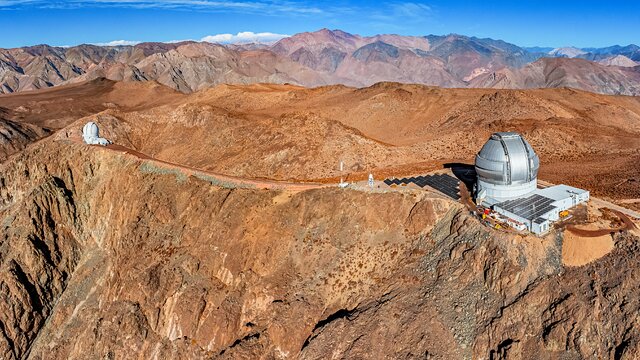 امروز در فضا: رصدخانه تلسکوپ جمنای جنوبی افتتاح شد