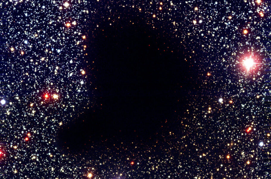 تصویر روز ناسا: بارنارد 68، ابر مولکولی تاریک