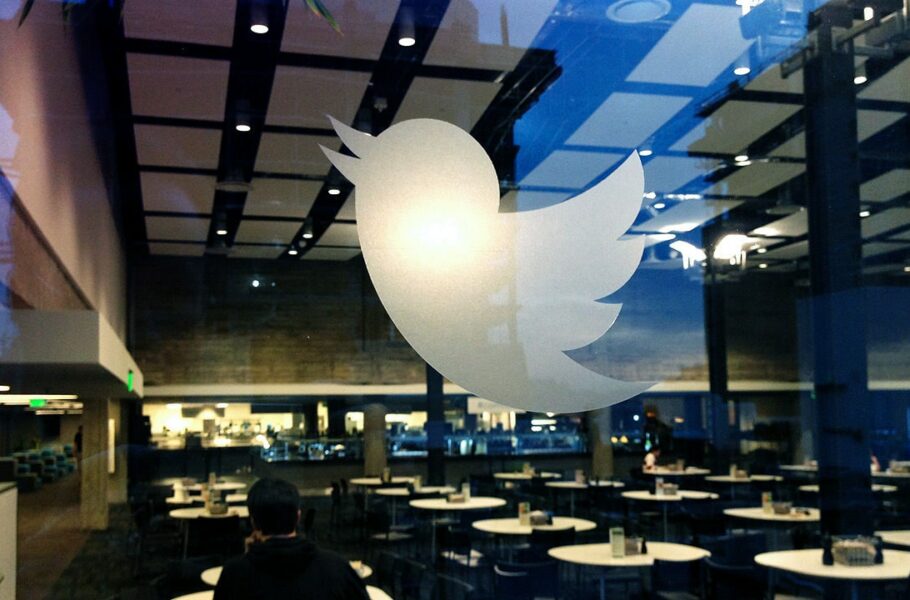 توییتر با کاهش 40 درصدی درآمد روزانه روبرو شد؛ قطع همکاری 500 تبلیغ‌کننده با این پلتفرم