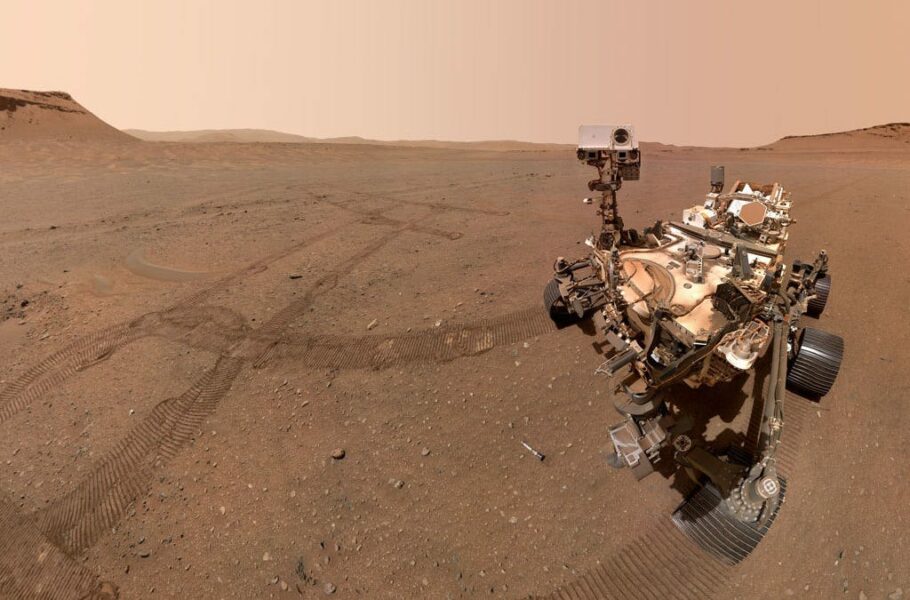 خودنمایی به سبک کاوشگر ناسا؛ استقامت با نمونه‌های انبارشده از مریخ عکس سلفی گرفت!