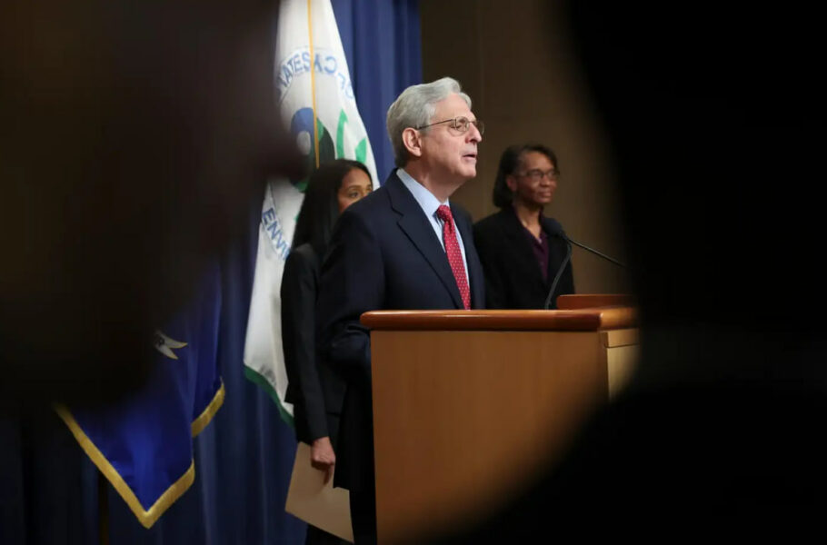 منحل‌شدن گروه باج‌افزاری مطرح Hive توسط FBI: هکرها را هک کردیم