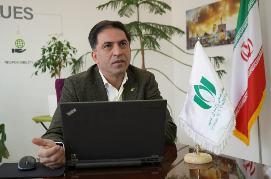 نصر کشور: افزایش مالیات در بودجه 1402 منجر به بی‌رغبتی فعالان و کوچک‌تر‌شدن صنعت فاوا می‌شود