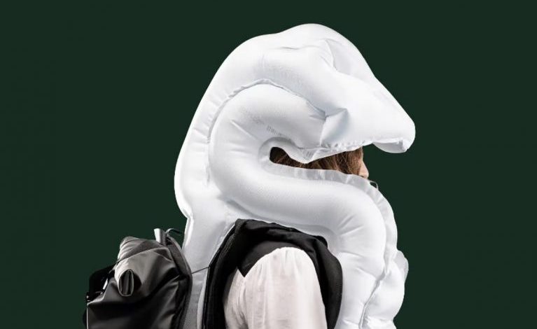 کیسه هوای کوله‌پشتی مخصوص دوچرخه برای محافظت از سر و گردن!