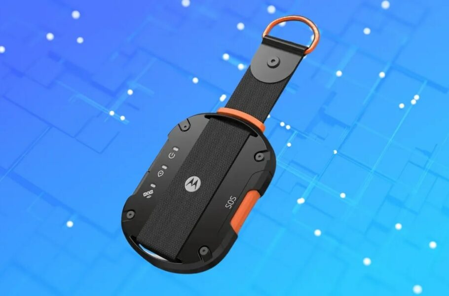 با این ابزار بلوتوثی موتورولا هر گوشی اندرویدی و آیفون را به پیام‌رسان ماهواره‌ای تبدیل کنید