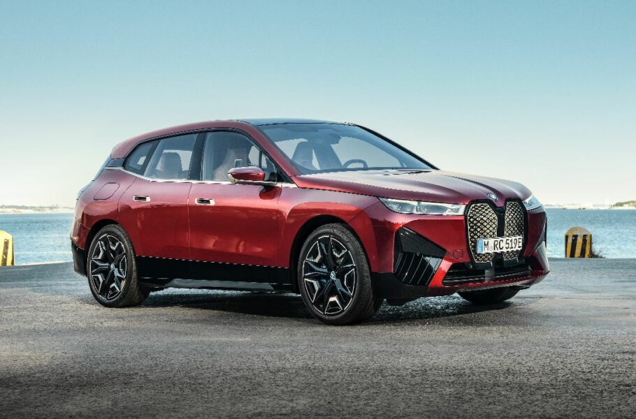 ب‌ام‌و و والئو با همکاری هم سیستم پارک خودکار سطح 4 توسعه می‌دهند