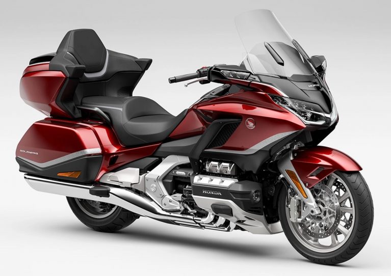 بهترین موتورسیکلت های مخصوص سفر و تورینگ از هوندا گلدوینگ تا بی ام و K1600