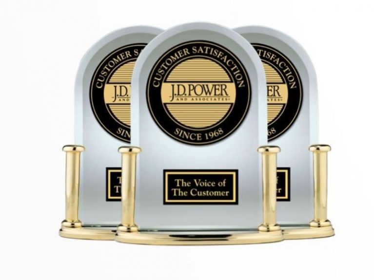 قابلاعتمادترین برندها در ۲۰۲۳؛ لکسوس و کیا در صدر!