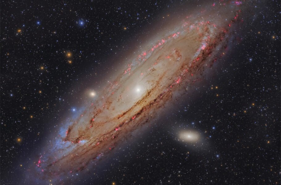 تصویر روز ناسا: تا کجا می‌توانیم ببینیم؟