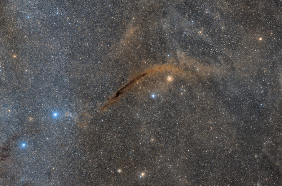 تصویر روز ناسا: NGC 4372 و سحابی «ناشناخته تاریک»
