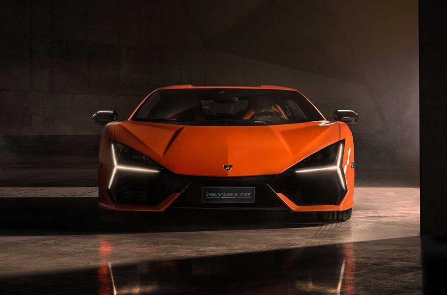 لامبورگینی رولتو 2024 معرفی شد؛ جایگزینی هیبریدی برای اونتادور افسانه‌ای