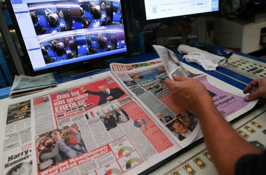 مدیرعامل شرکت‌ رسانه‌ای اکسل اشپرینگر: هوش مصنوعی می‌تواند جایگزین خبرنگاران شود