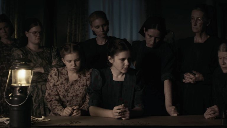 نقد فیلم حرف های زنانه (Women Talking) | داستان هجرتی تاریخی