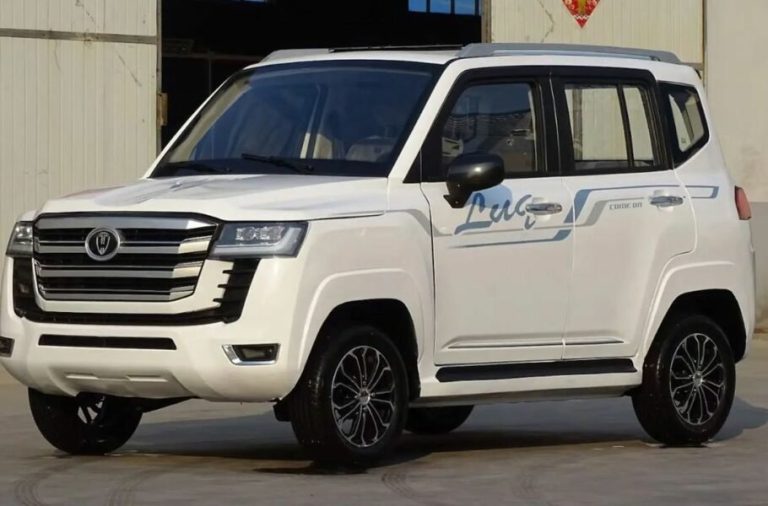 کپی تویوتا لندکروزر در چین رونمایی شد؛ عجیب، زشت و تمسخرآمیز