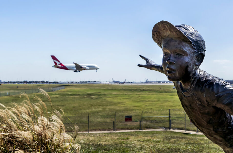 امروز در فضا: اولین خاکسپاری فضایی با پرواز بنیان‌گذاران راه‌اندازی شد