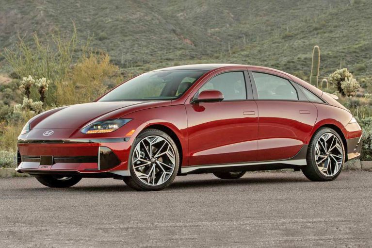 بررسی فنی هیوندای آیونیک ۶ برقی تحسین شده برای رقابت با تسلا