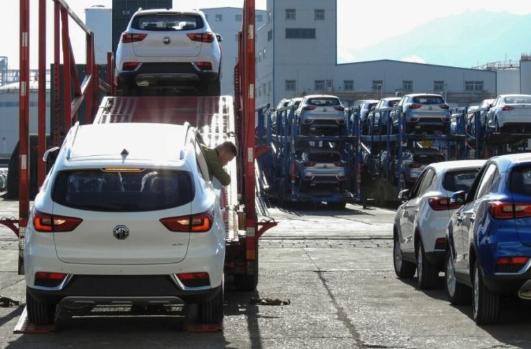 لایحه دو فوریتی واردات خودروهای کارکرده به مجلس ارسال شد