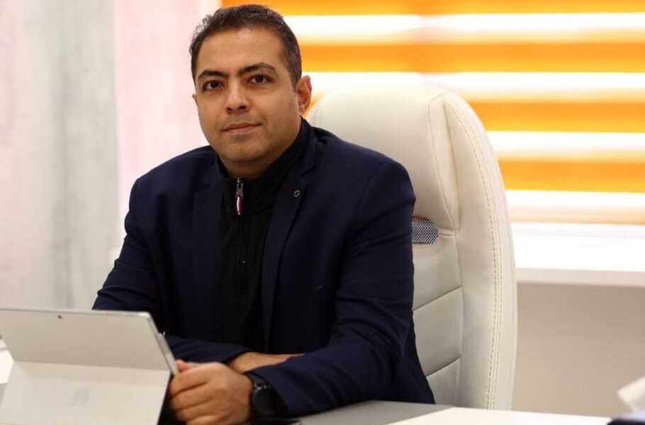 مدیر پژوهشکده پولی و بانکی: هر نهادی که زورش برسد می‌تواند به داده‌های کاربران پیام‌رسان‌های داخلی دسترسی یابد