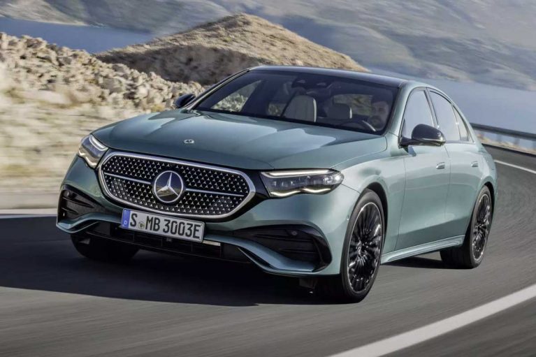 معرفی نسل جدید مرسدس بنز E کلاس با طراحی مشابه EQ و پیشرانههای هیبرید