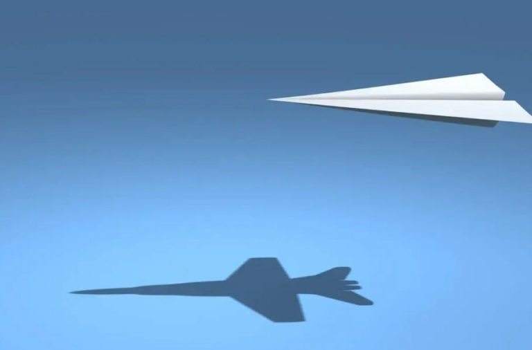 مهندسان با الهام از هواپیمای مافوت صوت ناسا، رکورد جهانی پرواز با هواپیمای کاغذی را شکستند