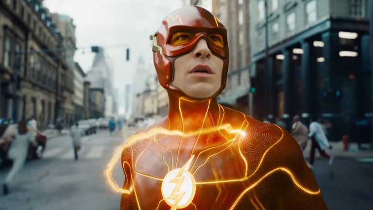 همکاری فلش با بتمن مایکل کیتون در تریلر جدید فیلم The Flash