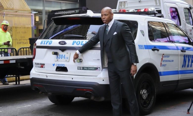 پلیس نیویورک با شلیک ردیاب GPS به خودروهای تحت تعقیب آنها را ردیابی می‌کند