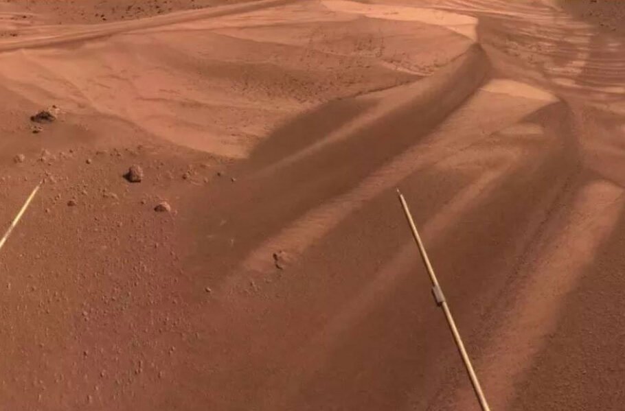 کاوشگر چین شواهدی از وجود آب مایع در تاریخ مدرن مریخ را شناسایی کرد
