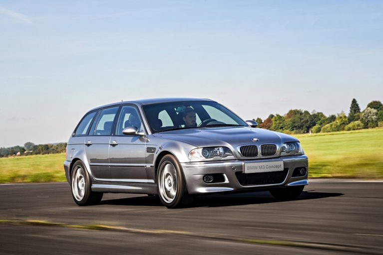 یک یوتیوبر، نسخه استیشن بی ام و M3 E46 را می‌سازد