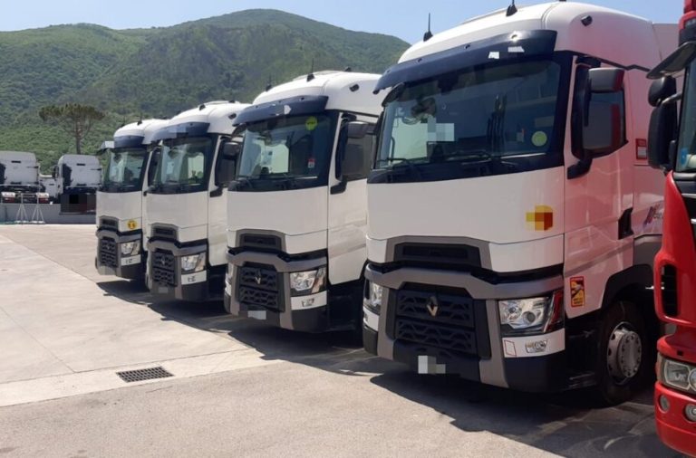 آییننامه واردات خودرو کارکرده تجاری تصویب شد؛ ون، کامیون و اتوبوس دست دوم در راهند