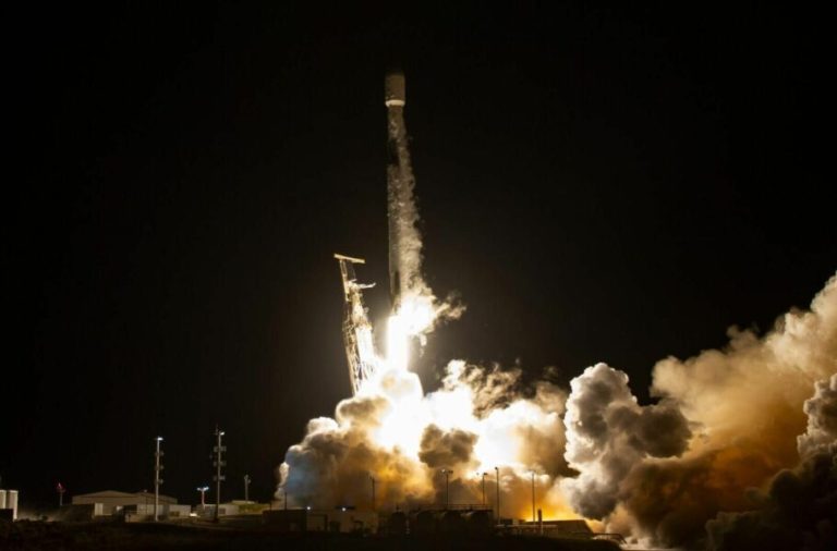 اسپیس‌ایکس ۲۲ ماهواره دیگر استارلینک را به مدار ارسال کرد