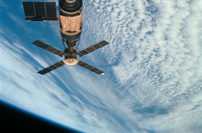 امروز در فضا: اسکای‌لب متروکه به زمین بازگشت