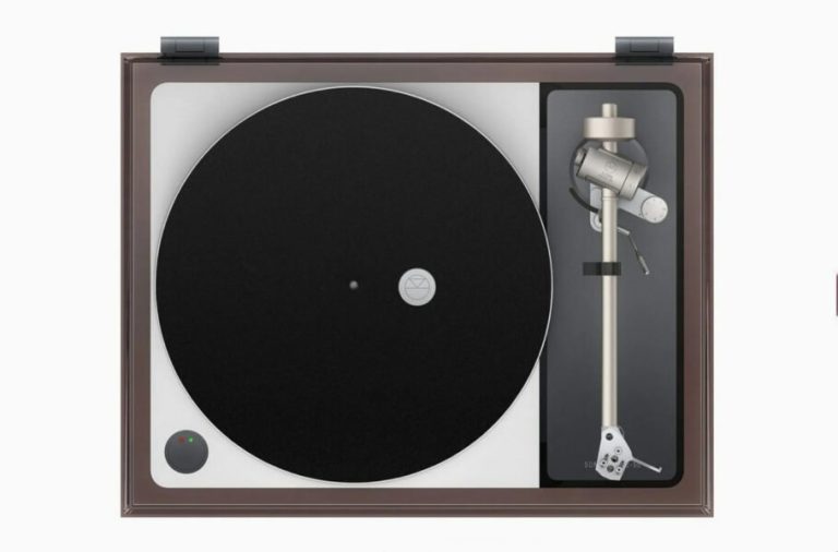 اولین محصول سختافزاری «جانی آیو» پس از جدایی از اپل: نسخه جدید گرامافون Sondek LP12