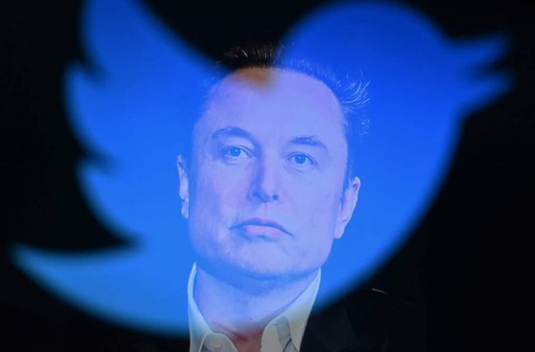 ایلان ماسک: توییتر روی قابلیت انتشار مقاله و کتاب کار می‌کند