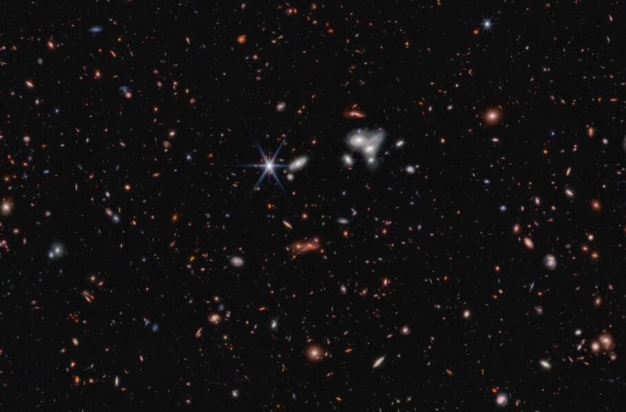 تلسکوپ فضایی جیمز وب دورترین ابرسیاهچاله فعال را شناسایی کرد