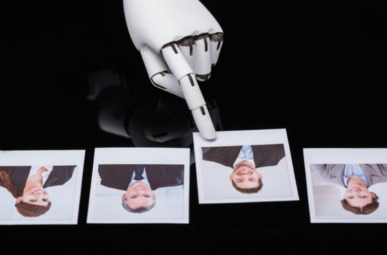 سازمان همکاری و توسعه اقتصادی: هوش مصنوعی بیشترین آسیب را به مشاغل مهارت‌محور می‌زند