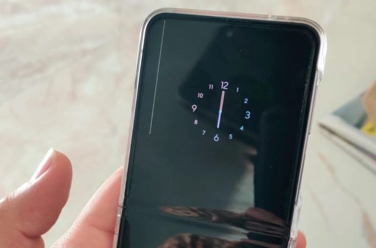 مشکل خطوط سبز و صورتی نمایشگر پرچمداران قدیمی سامسونگ هنوز برطرف نشده است