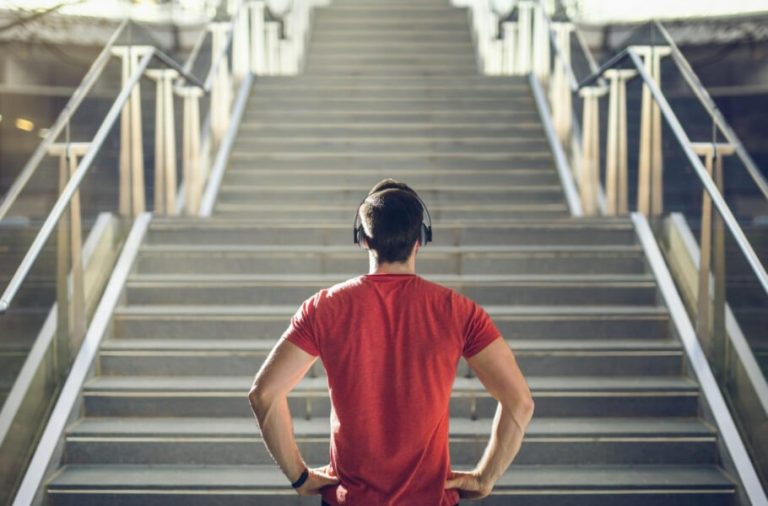 پژوهشی جدید: با روزی چند دقیقه فعالیت بدنی شدید، خطر ابتلا به سرطان را کاهش دهید